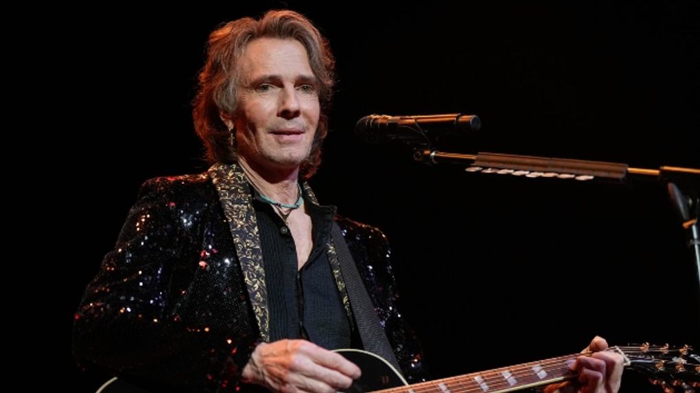 Rick Springfield's Guitar Journey: From Classic Strats to Steampunk ...